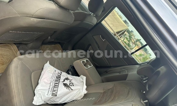 Buy Used Kia Sportage Other Car in Yaounde in Central Cameroon Buy Used Kia Sportage Other Car in Yaounde in Central Cameroon