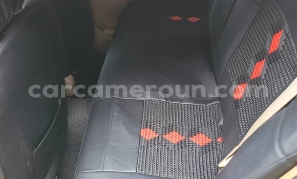 Acheter Occasion Voiture Toyota Runx Gris à Yaoundé, Central Cameroon Acheter Occasion Voiture Toyota Runx Gris à Yaoundé, Central Cameroon