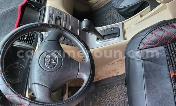 Acheter Occasion Voiture Toyota Runx Gris à Yaoundé, Central Cameroon Acheter Occasion Voiture Toyota Runx Gris à Yaoundé, Central Cameroon
