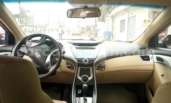Acheter Occasion Voiture Hyundai Lantra Rouge à Douala, Littoral Cameroon Acheter Occasion Voiture Hyundai Lantra Rouge à Douala, Littoral Cameroon