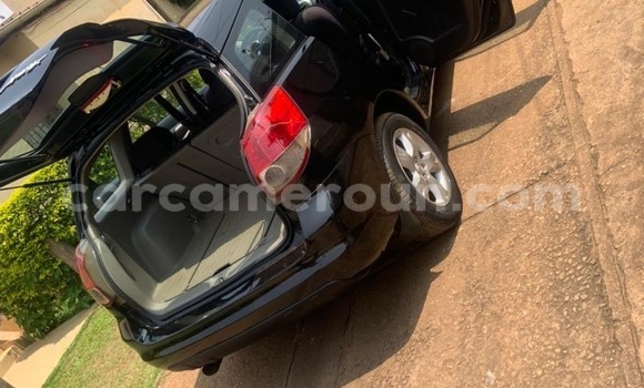 Acheter Occasion Voiture Toyota Matrix Noir à Yaoundé, Central Cameroon Acheter Occasion Voiture Toyota Matrix Noir à Yaoundé, Central Cameroon