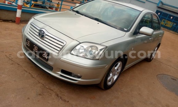 Acheter Occasion Voiture Toyota Avensis Gris à Yaoundé, Central Cameroon Acheter Occasion Voiture Toyota Avensis Gris à Yaoundé, Central Cameroon