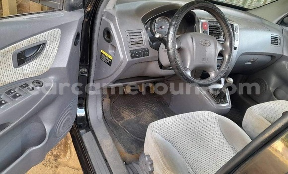 Sayi Na hannu Hyundai Tucson Black Mota in Yaounde a Babban Kamaru Sayi Na hannu Hyundai Tucson Black Mota in Yaounde a Babban Kamaru