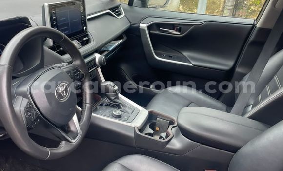 Buy Used Toyota RAV4 Blue Car in Douala in Littoral Cameroon