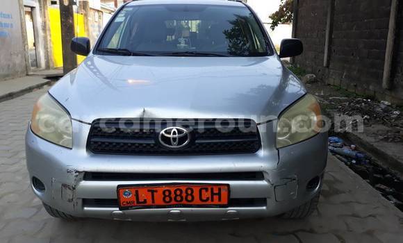 Acheter Occasion Voiture Toyota RAV4 Gris à Douala, Littoral Cameroon Acheter Occasion Voiture Toyota RAV4 Gris à Douala, Littoral Cameroon