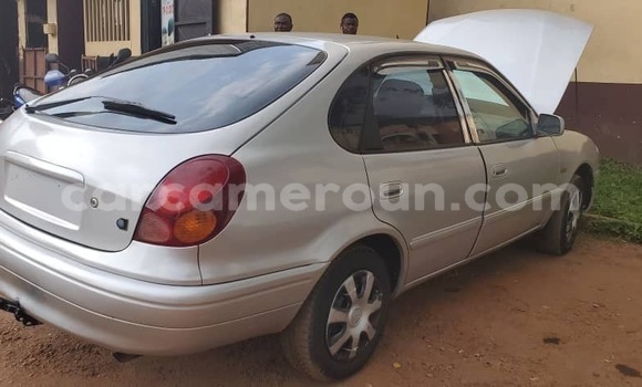 Acheter Occasion Voiture Toyota Corolla Gris à Yaoundé, Central Cameroon