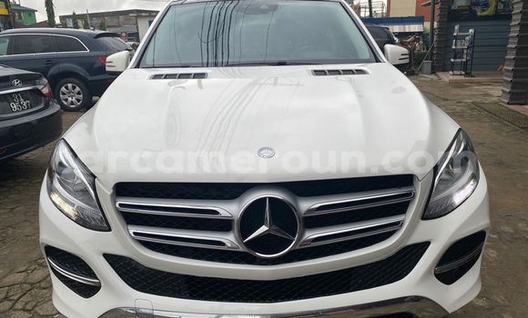 Acheter Import Voiture Mercedes‒Benz GLE Blanc à Douala, Littoral Cameroon Acheter Import Voiture Mercedes‒Benz GLE Blanc à Douala, Littoral Cameroon