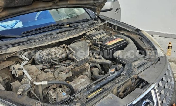 Buy Used Nissan Rogue Silver Car in Douala in Littoral Cameroon Buy Used Nissan Rogue Silver Car in Douala in Littoral Cameroon