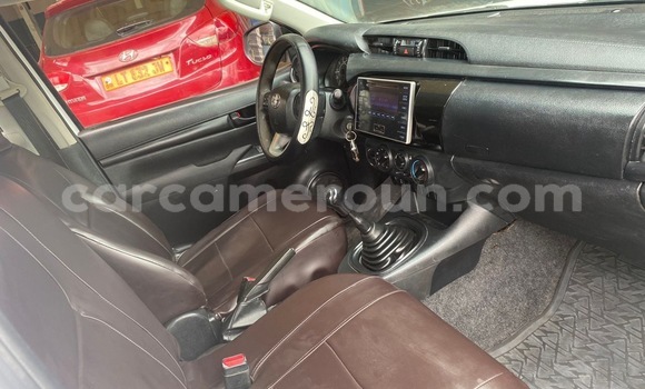 Acheter Occasion Voiture Toyota Hilux Blanc à Douala, Littoral Cameroon Acheter Occasion Voiture Toyota Hilux Blanc à Douala, Littoral Cameroon