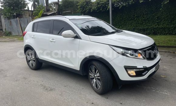 Acheter Import Voiture Kia Sportage Blanc à Douala, Littoral Cameroon Acheter Import Voiture Kia Sportage Blanc à Douala, Littoral Cameroon