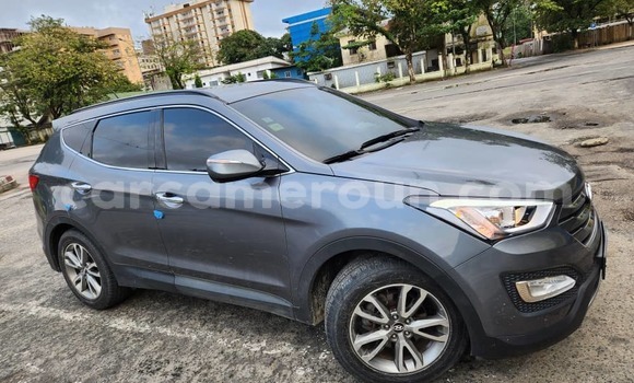 Buy Import Hyundai Santa Fe Silver Car in Douala in Littoral Cameroon Buy Import Hyundai Santa Fe Silver Car in Douala in Littoral Cameroon