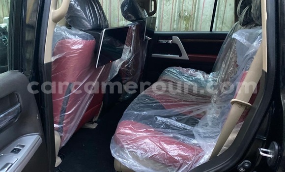 Buy Import Toyota Land Cruiser Black Car in Douala in Littoral Cameroon Buy Import Toyota Land Cruiser Black Car in Douala in Littoral Cameroon