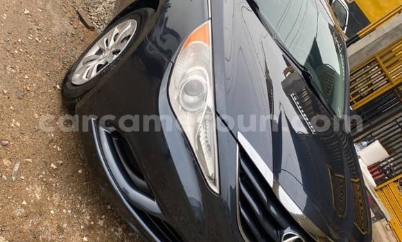 Sayi Imported Hyundai Sonata Blue Mota in Douala a Ƙasar Kamaru Sayi Imported Hyundai Sonata Blue Mota in Douala a Ƙasar Kamaru