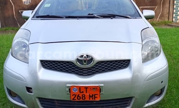 Sayi Na hannu Toyota Yaris Sauran Mota in Douala a Ƙasar Kamaru Sayi Na hannu Toyota Yaris Sauran Mota in Douala a Ƙasar Kamaru