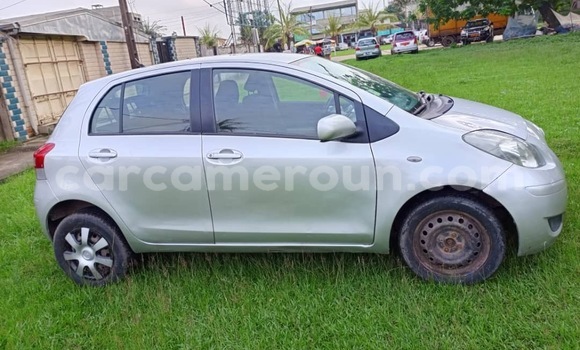 Sayi Na hannu Toyota Yaris Sauran Mota in Douala a Ƙasar Kamaru Sayi Na hannu Toyota Yaris Sauran Mota in Douala a Ƙasar Kamaru