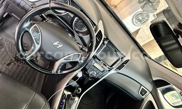 Acheter Neuf Voiture Hyundai Elantra Autre à Douala, Littoral Cameroon Acheter Neuf Voiture Hyundai Elantra Autre à Douala, Littoral Cameroon