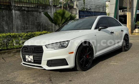 Acheter Import Voiture Audi A4 Blanc à Douala, Littoral Cameroon Acheter Import Voiture Audi A4 Blanc à Douala, Littoral Cameroon