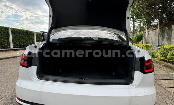 Acheter Import Voiture Audi A4 Blanc à Douala, Littoral Cameroon Acheter Import Voiture Audi A4 Blanc à Douala, Littoral Cameroon