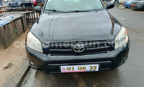 Buy Used Toyota RAV4 Black Car in Douala in Littoral Cameroon