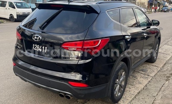 Sayi Na hannu Hyundai Santa Fe Black Mota in Douala a Ƙasar Kamaru Sayi Na hannu Hyundai Santa Fe Black Mota in Douala a Ƙasar Kamaru