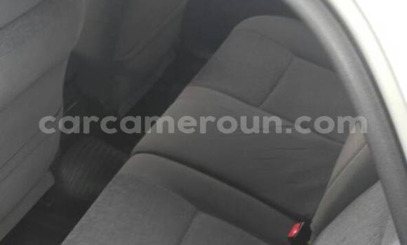 Acheter Occasion Voiture Toyota Corolla Gris à Douala, Littoral Cameroon Acheter Occasion Voiture Toyota Corolla Gris à Douala, Littoral Cameroon