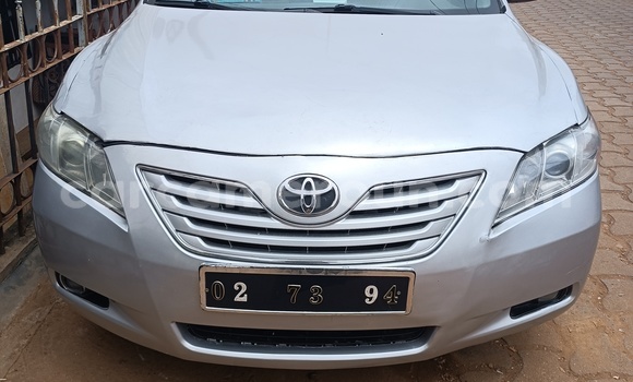 Buy Used Toyota Camry Silver Car in Yaounde in Central Cameroon