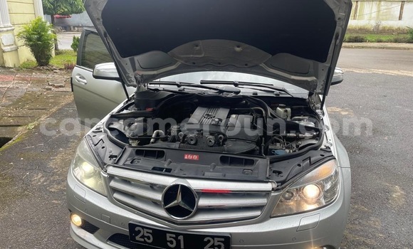 Sayi Sabo Mercedes‒Benz C-klasse Sauran Mota in Douala a Ƙasar Kamaru Sayi Sabo Mercedes‒Benz C-klasse Sauran Mota in Douala a Ƙasar Kamaru