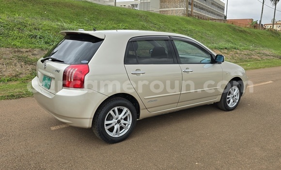 Acheter Occasion Voiture Toyota Runx Marron à Yaoundé, Central Cameroon Acheter Occasion Voiture Toyota Runx Marron à Yaoundé, Central Cameroon