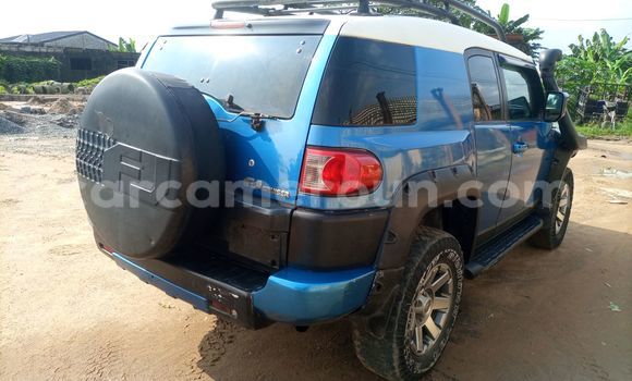 Buy Used Toyota FJ Cruiser Blue Car in Douala in Littoral Cameroon Buy Used Toyota FJ Cruiser Blue Car in Douala in Littoral Cameroon
