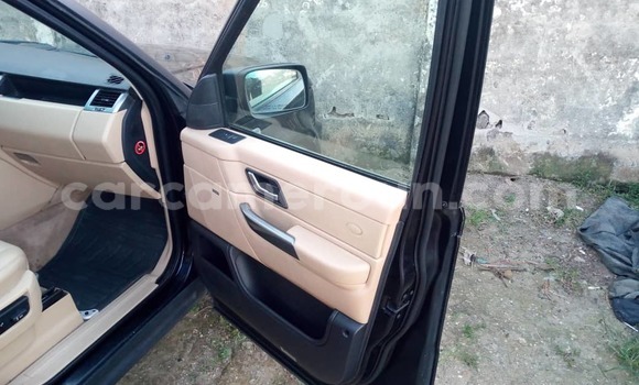 Acheter Occasion Voiture Land Rover Range Rover Noir à Douala, Littoral Cameroon Acheter Occasion Voiture Land Rover Range Rover Noir à Douala, Littoral Cameroon