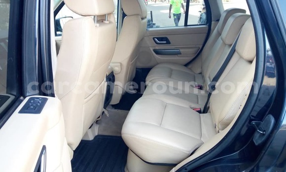 Acheter Occasion Voiture Land Rover Range Rover Noir à Douala, Littoral Cameroon Acheter Occasion Voiture Land Rover Range Rover Noir à Douala, Littoral Cameroon