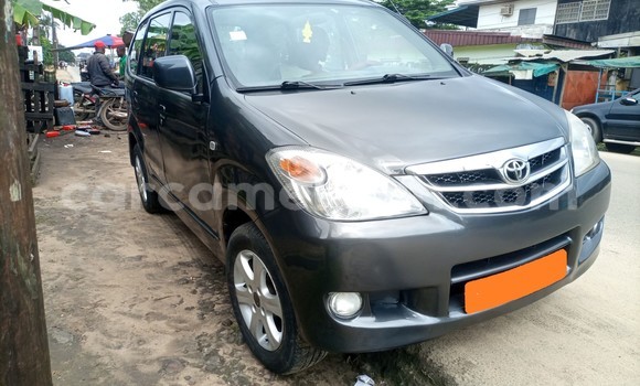Acheter Occasion Voiture Toyota Avanza Gris à Douala, Littoral Cameroon Acheter Occasion Voiture Toyota Avanza Gris à Douala, Littoral Cameroon