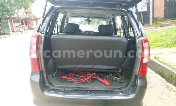 Acheter Occasion Voiture Toyota Avanza Gris à Douala, Littoral Cameroon Acheter Occasion Voiture Toyota Avanza Gris à Douala, Littoral Cameroon