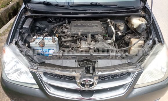 Acheter Occasion Voiture Toyota Avanza Gris à Douala, Littoral Cameroon Acheter Occasion Voiture Toyota Avanza Gris à Douala, Littoral Cameroon