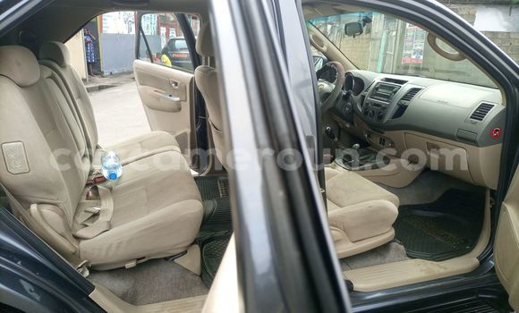 Acheter Occasion Voiture Toyota Fortuner Gris à Douala, Littoral Cameroon Acheter Occasion Voiture Toyota Fortuner Gris à Douala, Littoral Cameroon