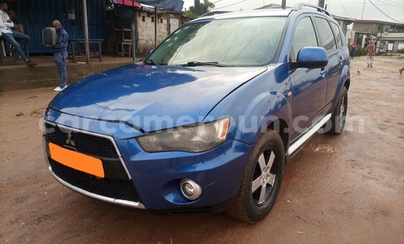 Buy Used Mitsubishi Outlander Blue Car in Douala in Littoral Cameroon Buy Used Mitsubishi Outlander Blue Car in Douala in Littoral Cameroon