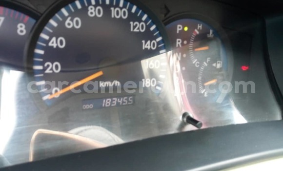 Sayi Na hannu Toyota Corolla White Mota in Douala a Ƙasar Kamaru Sayi Na hannu Toyota Corolla White Mota in Douala a Ƙasar Kamaru