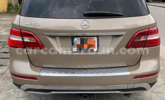 Sayi Na hannu Mercedes‒Benz ML–Class Sauran Mota in Douala a Ƙasar Kamaru Sayi Na hannu Mercedes‒Benz ML–Class Sauran Mota in Douala a Ƙasar Kamaru