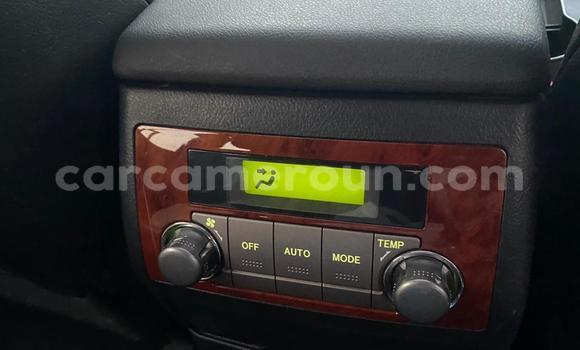 Sayi Na hannu Toyota Highlander Brown Mota in Douala a Ƙasar Kamaru Sayi Na hannu Toyota Highlander Brown Mota in Douala a Ƙasar Kamaru