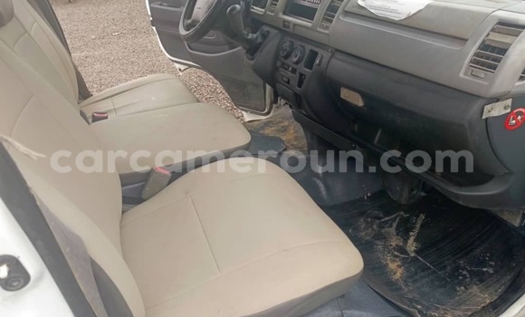 Buy Used Toyota Hiace White Car in Douala in Littoral Cameroon Buy Used Toyota Hiace White Car in Douala in Littoral Cameroon
