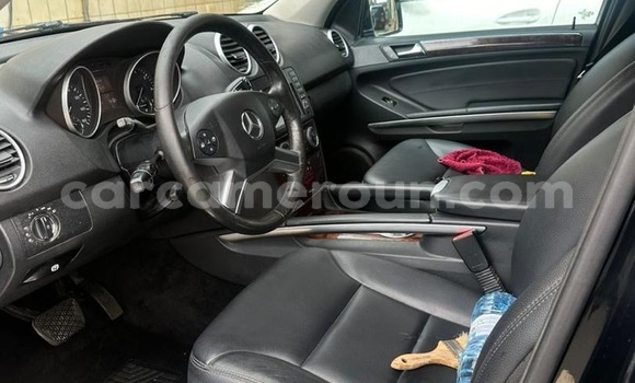 Acheter Neuf Voiture Mercedes‒Benz ML–Class Noir à Douala, Littoral Cameroon Acheter Neuf Voiture Mercedes‒Benz ML–Class Noir à Douala, Littoral Cameroon