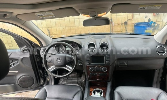 Acheter Neuf Voiture Mercedes‒Benz ML–Class Noir à Douala, Littoral Cameroon Acheter Neuf Voiture Mercedes‒Benz ML–Class Noir à Douala, Littoral Cameroon