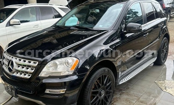 Acheter Neuf Voiture Mercedes‒Benz ML–Class Noir à Douala, Littoral Cameroon Acheter Neuf Voiture Mercedes‒Benz ML–Class Noir à Douala, Littoral Cameroon