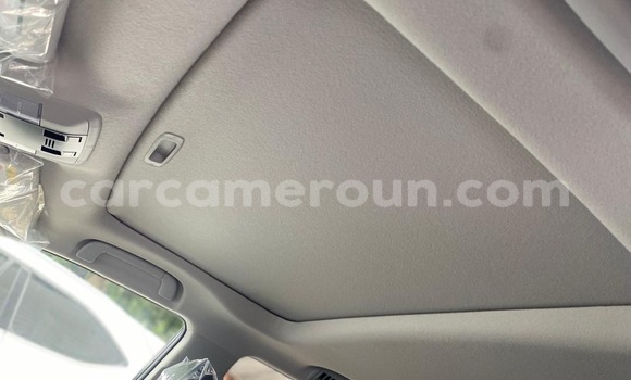 Acheter Neuf Voiture Toyota Prado Blanc à Douala, Littoral Cameroon Acheter Neuf Voiture Toyota Prado Blanc à Douala, Littoral Cameroon