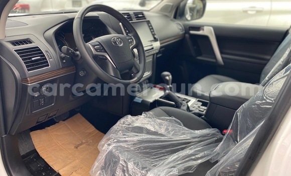 Acheter Neuf Voiture Toyota Prado Blanc à Douala, Littoral Cameroon Acheter Neuf Voiture Toyota Prado Blanc à Douala, Littoral Cameroon