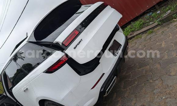 Acheter Neuf Voiture Land Rover Range Rover Sport Blanc à Douala, Littoral Cameroon Acheter Neuf Voiture Land Rover Range Rover Sport Blanc à Douala, Littoral Cameroon
