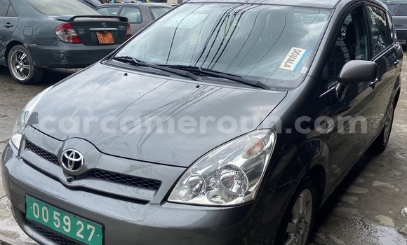 Acheter Import Voiture Toyota Corolla Verso Autre à Douala, Littoral Cameroon