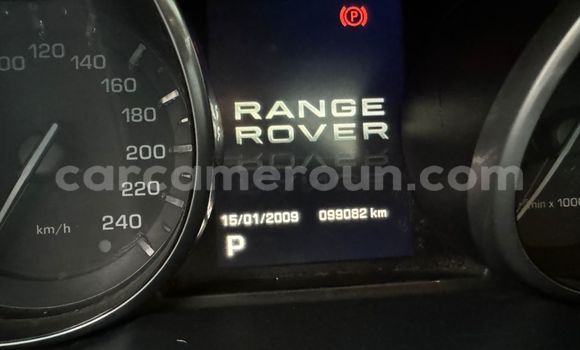 Sayi Na hannu Range Rover Evoque Black Mota in Douala a Ƙasar Kamaru Sayi Na hannu Range Rover Evoque Black Mota in Douala a Ƙasar Kamaru