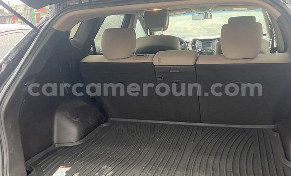 Acheter Import Voiture Hyundai Santa Fe Gris à Douala, Littoral Cameroon Acheter Import Voiture Hyundai Santa Fe Gris à Douala, Littoral Cameroon
