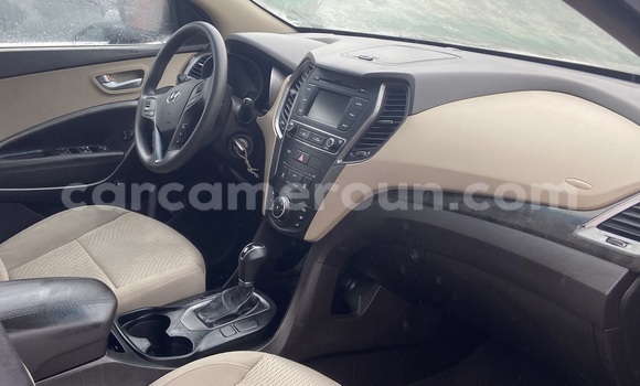 Acheter Import Voiture Hyundai Santa Fe Gris à Douala, Littoral Cameroon Acheter Import Voiture Hyundai Santa Fe Gris à Douala, Littoral Cameroon